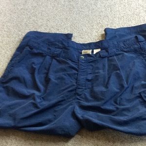 Men’s XXL 29 inseam Travel Smith cargo pants